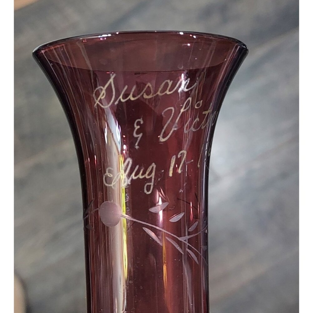 Amethyst Purple Glass 1968 Glows Gren 8" Bud Vase Pedestal Base Art Personalized - Picture 4 of 10